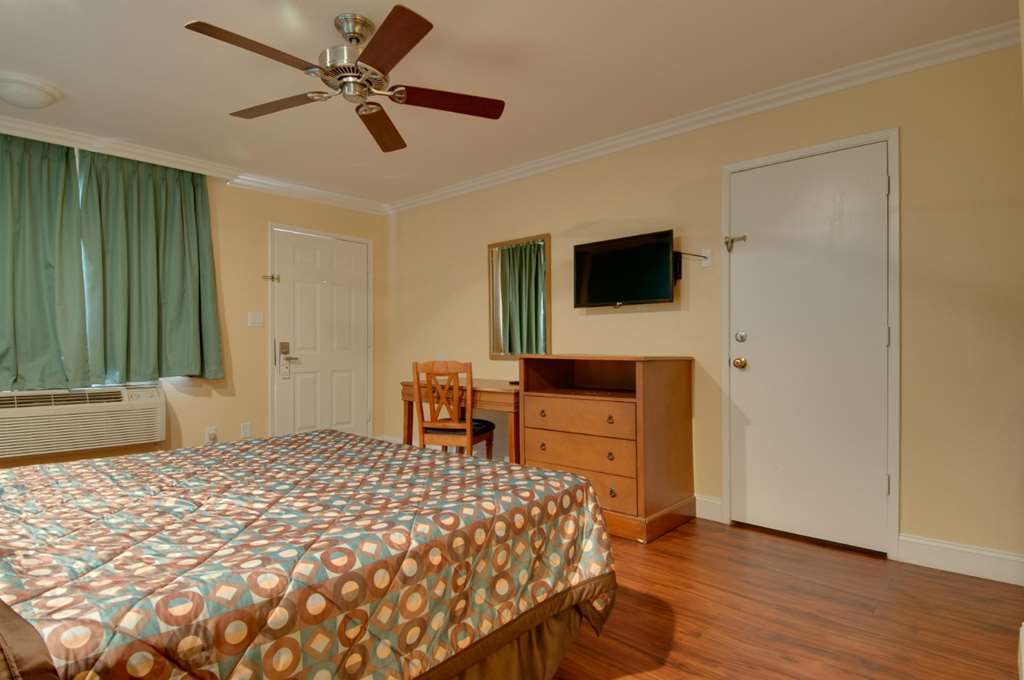 Vagabond Inn Buttonwillow I-5 Exit 253 Bakersfield Room photo